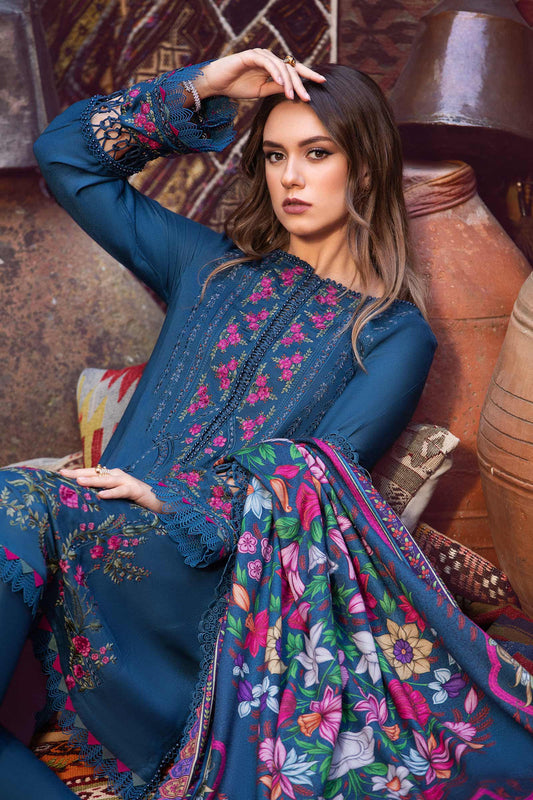 Elegant 3-Piece Unstitched Lawn Suit DS 007